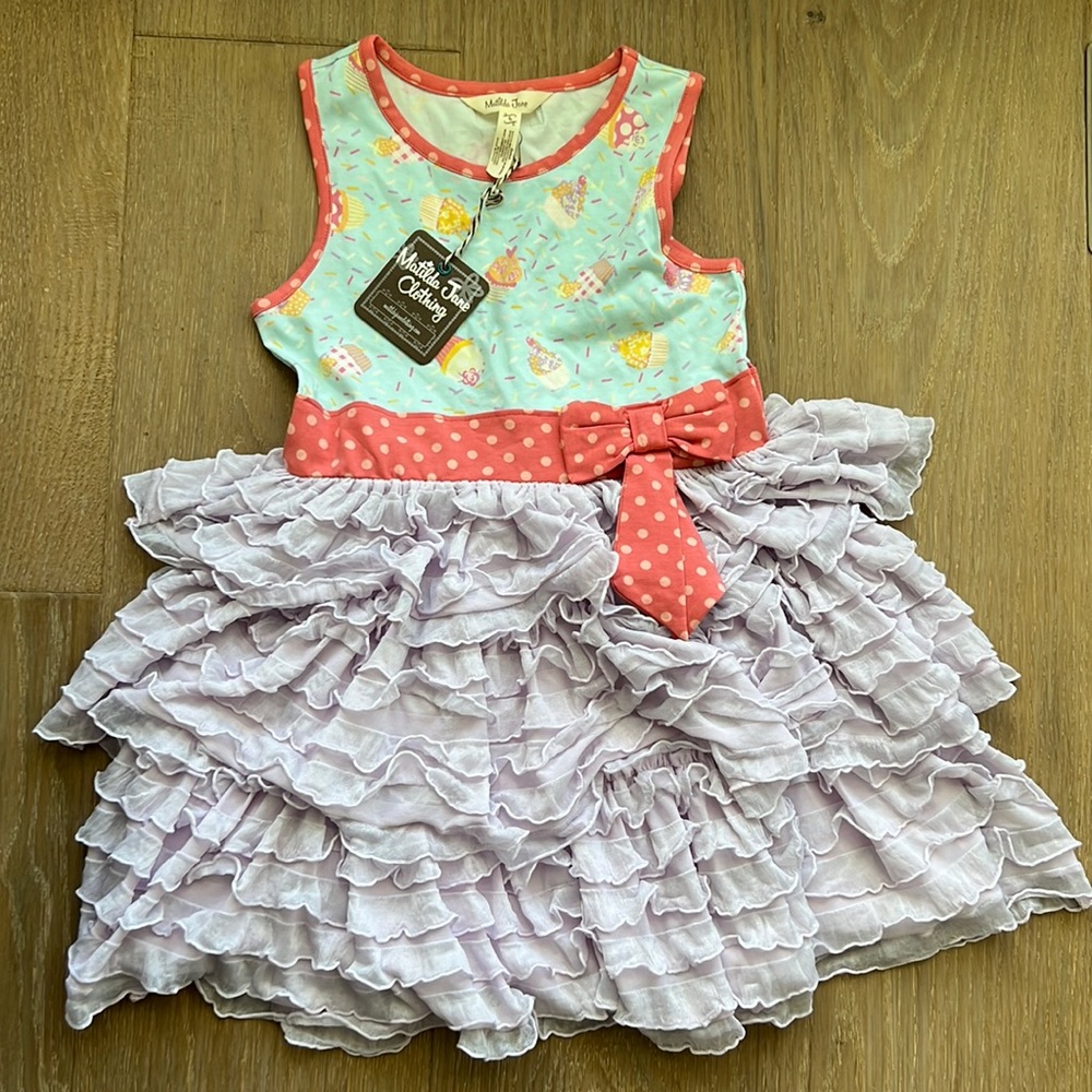 Girls ruffle dress